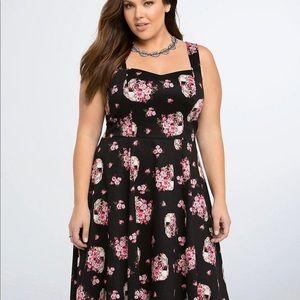 Torrid Skull Dress Size 12